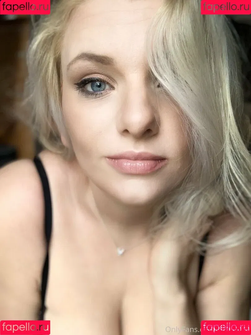ashelizxd / lilwitchbaby__ Onlyfans Photo Gallery 