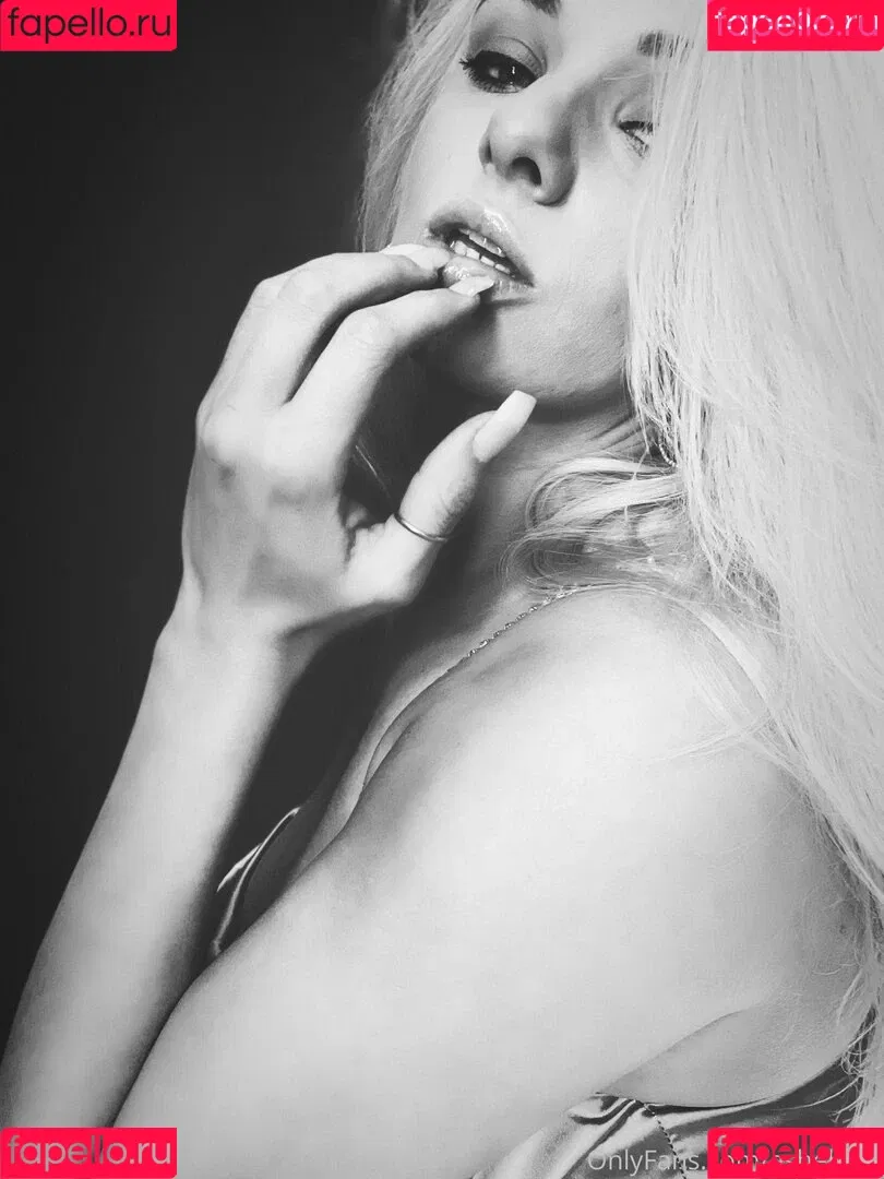 ashelizxd / lilwitchbaby__ Onlyfans Photo Gallery 