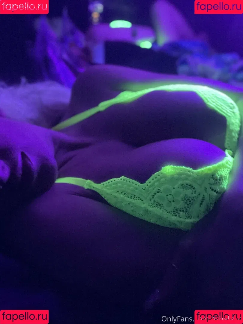 ashelizxd / lilwitchbaby__ Onlyfans Photo Gallery 
