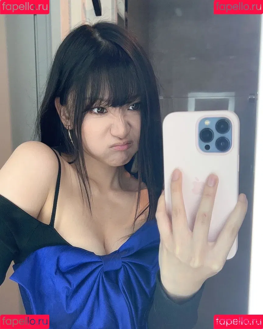 AriaSaki / annoyingaria Onlyfans Photo Gallery 