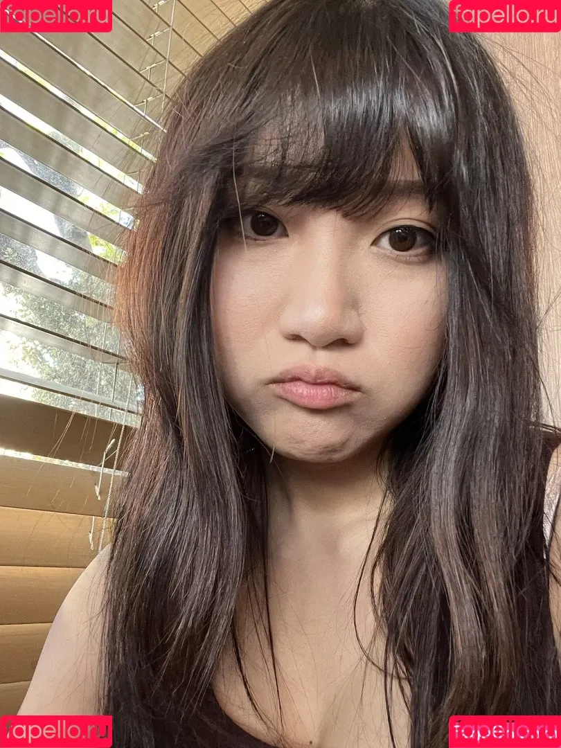 AriaSaki / annoyingaria Onlyfans Photo Gallery 