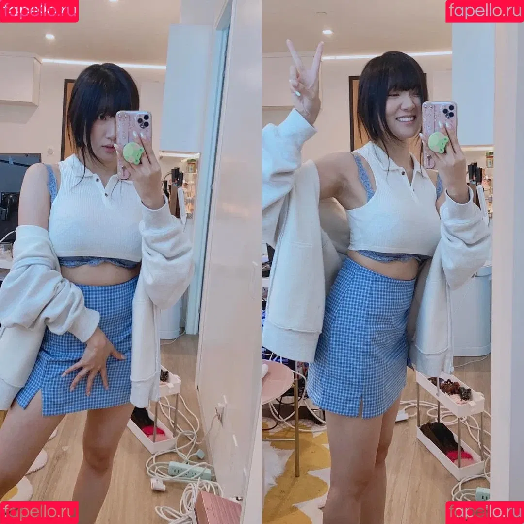 AriaSaki / annoyingaria Onlyfans Photo Gallery 
