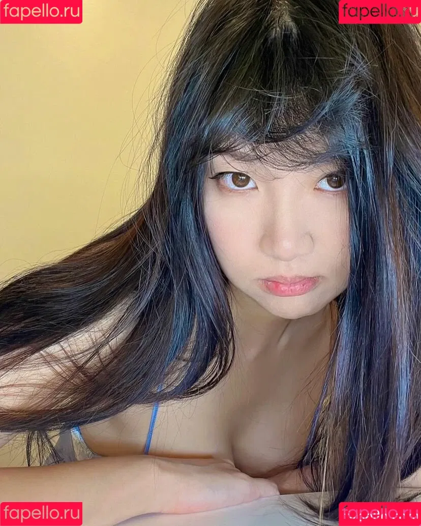 AriaSaki / annoyingaria Onlyfans Photo Gallery 