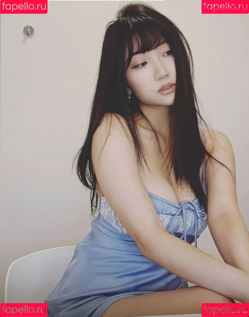 AriaSaki / annoyingaria Onlyfans Photo Gallery 