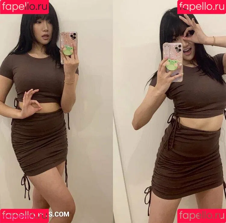 AriaSaki / annoyingaria Onlyfans Photo Gallery 