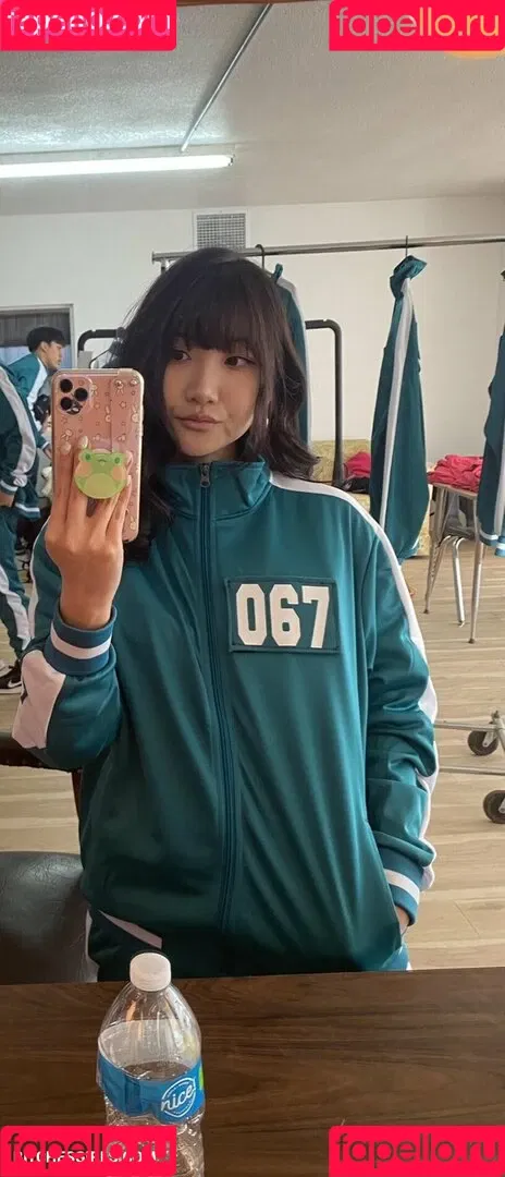 AriaSaki / annoyingaria Onlyfans Photo Gallery 