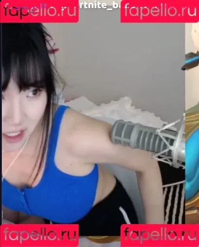 AriaSaki / annoyingaria Onlyfans Photo Gallery 