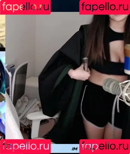 AriaSaki / annoyingaria Onlyfans Photo Gallery 