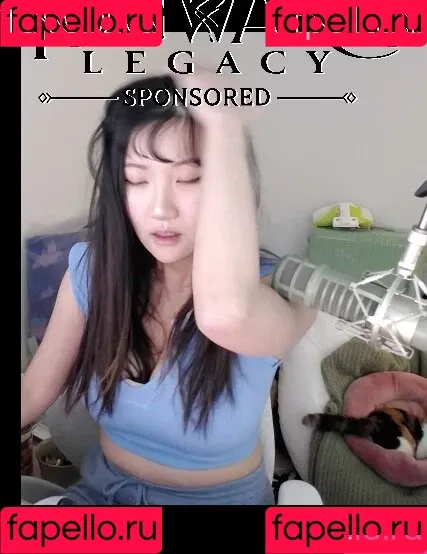 AriaSaki / annoyingaria Onlyfans Photo Gallery 