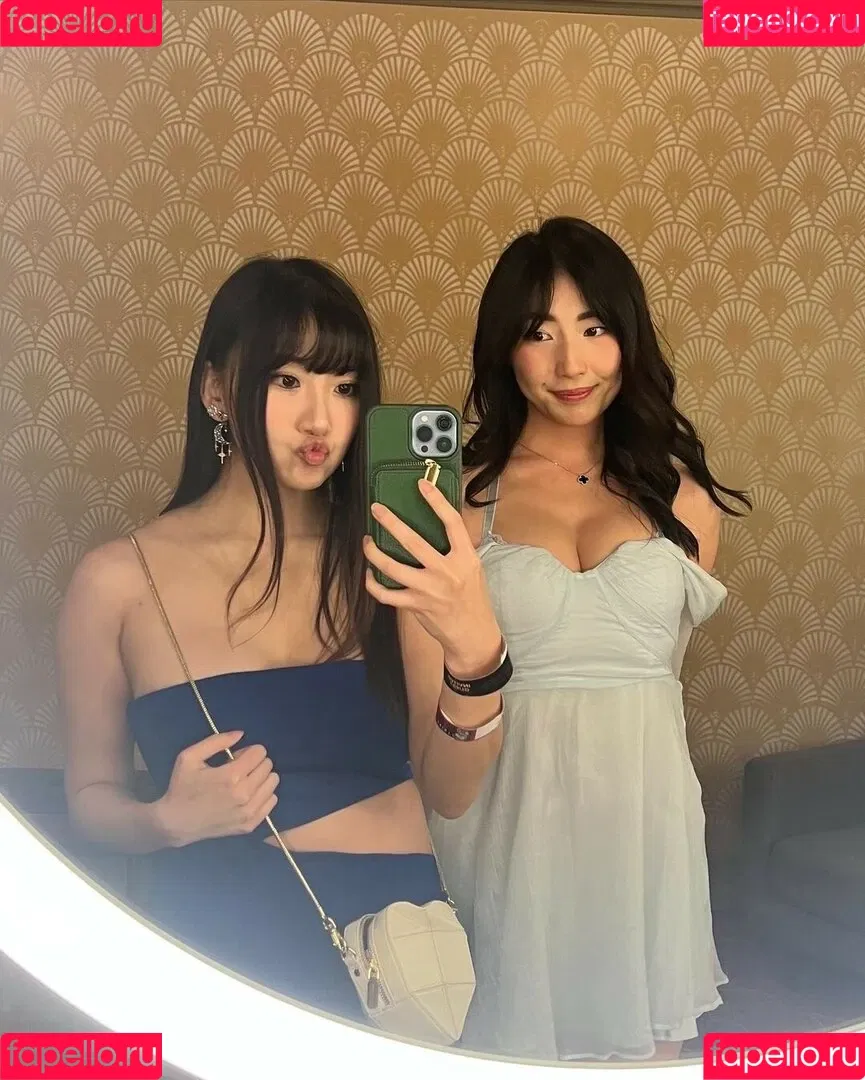 AriaSaki / annoyingaria Onlyfans Photo Gallery 