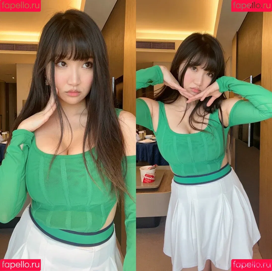 AriaSaki / annoyingaria Onlyfans Photo Gallery 