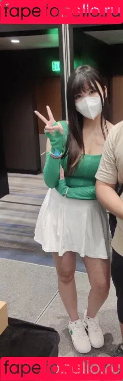 AriaSaki / annoyingaria Onlyfans Photo Gallery 