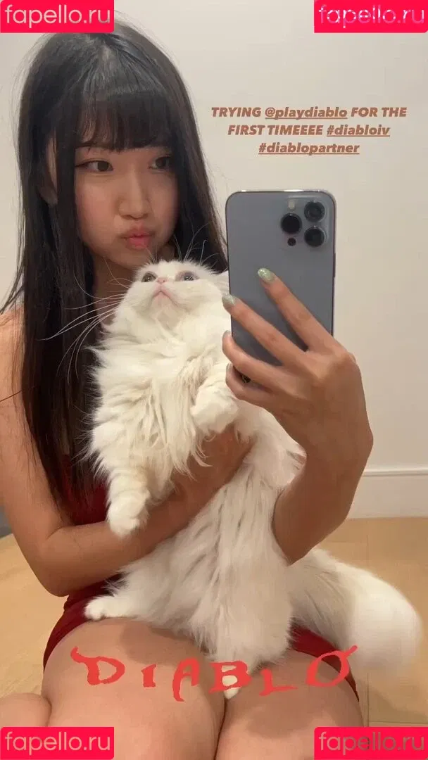 AriaSaki / annoyingaria Onlyfans Photo Gallery 