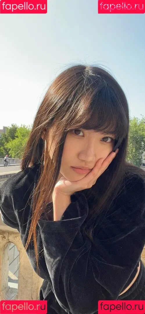 AriaSaki / annoyingaria Onlyfans Photo Gallery 