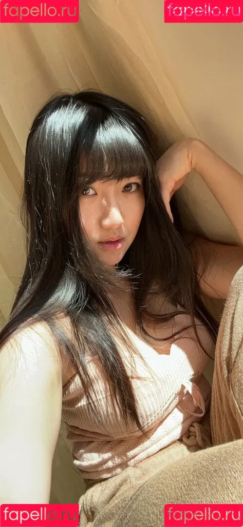 AriaSaki / annoyingaria Onlyfans Photo Gallery 