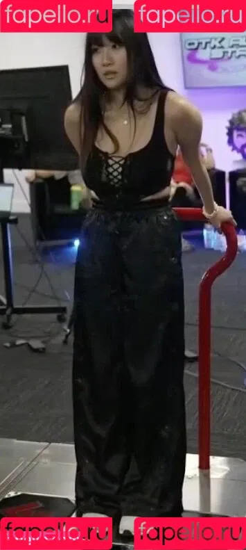 AriaSaki / annoyingaria Onlyfans Photo Gallery 