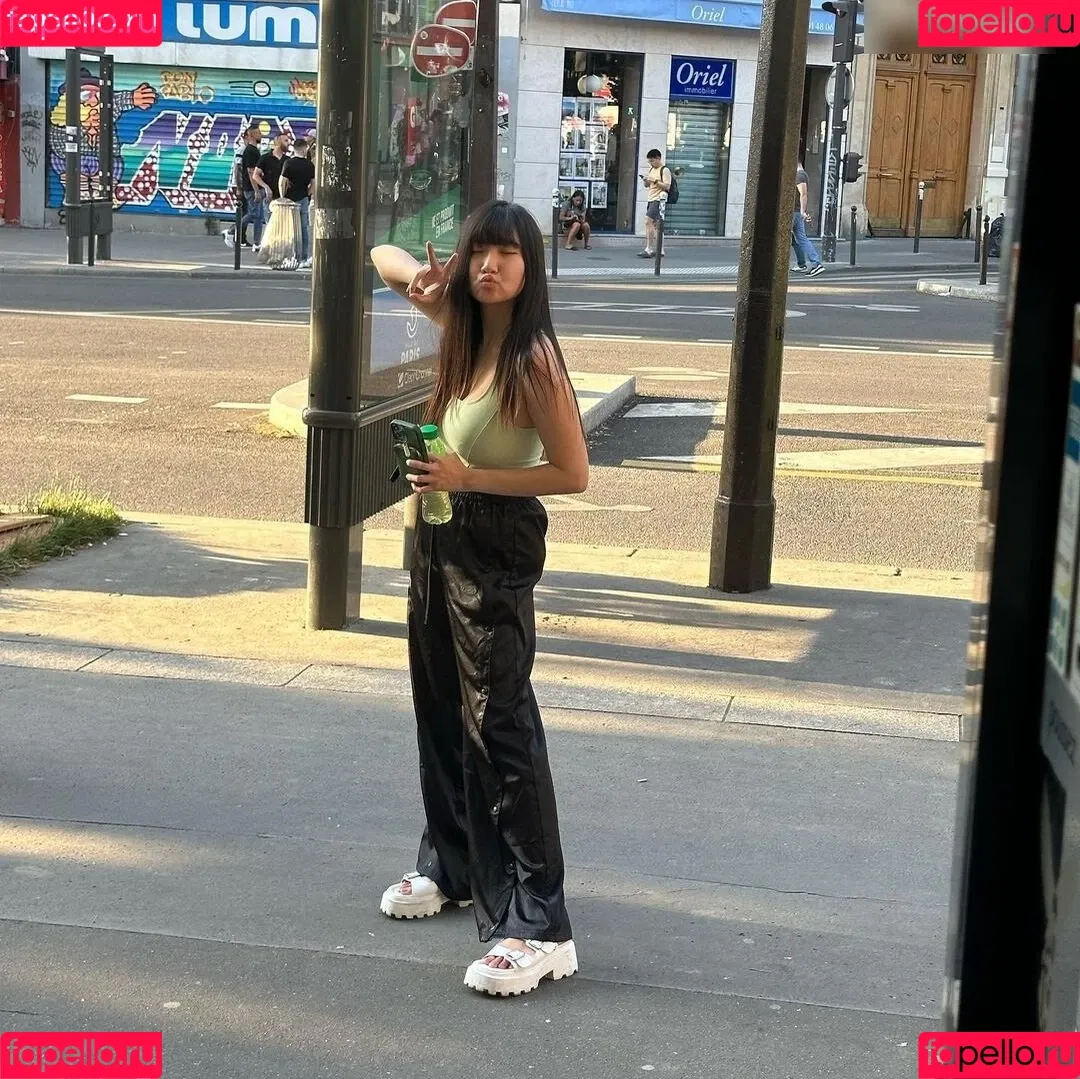 AriaSaki / annoyingaria Onlyfans Photo Gallery 