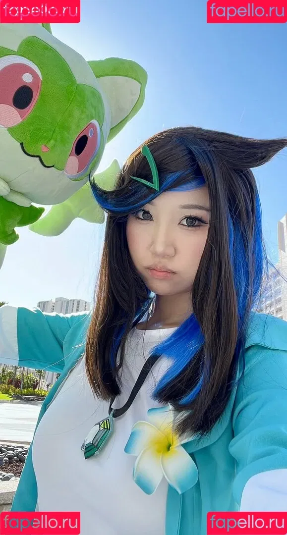 AriaSaki / annoyingaria Onlyfans Photo Gallery 