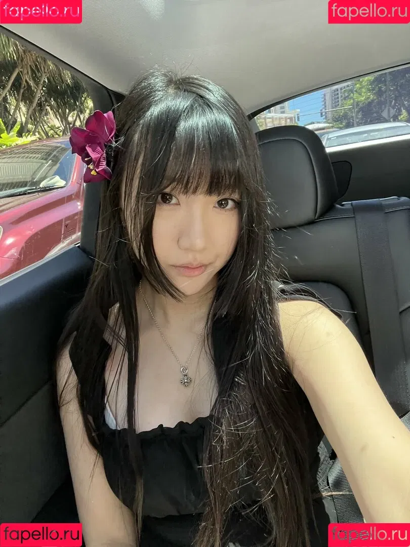AriaSaki / annoyingaria Onlyfans Photo Gallery 