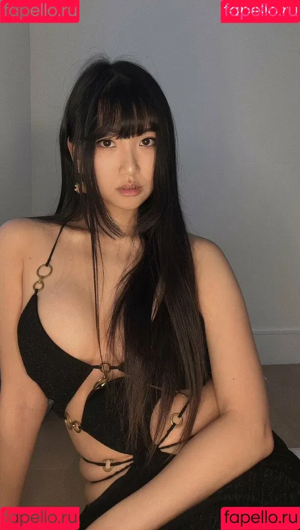 AriaSaki / annoyingaria Onlyfans Photo Gallery 