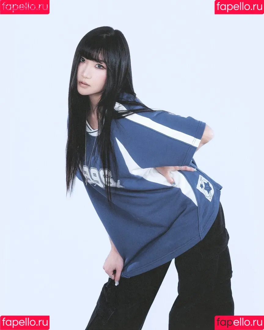AriaSaki / annoyingaria Onlyfans Photo Gallery 