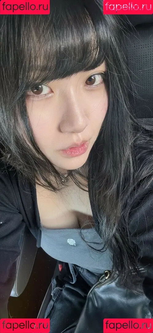 AriaSaki / annoyingaria Onlyfans Photo Gallery 