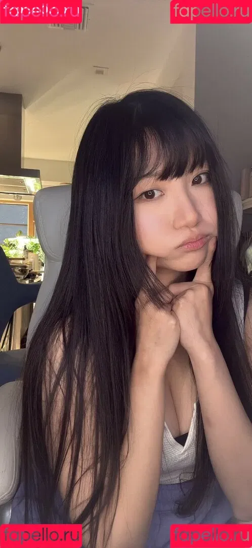AriaSaki / annoyingaria Onlyfans Photo Gallery 