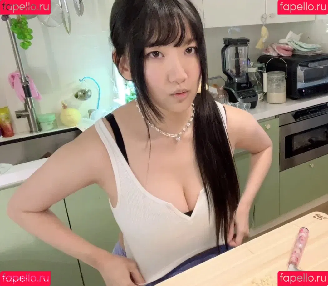 AriaSaki / annoyingaria Onlyfans Photo Gallery 