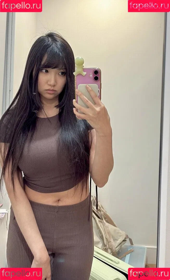 AriaSaki / annoyingaria Onlyfans Photo Gallery 