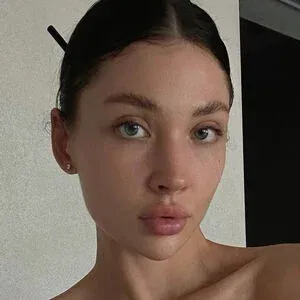 Anna Axe / Annaxe / annaaxannaax / annaxee Onlyfans Photo Gallery 