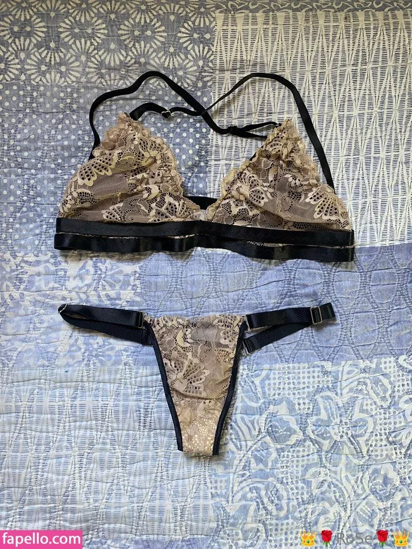 rosenymph Onlyfans Photo Gallery 