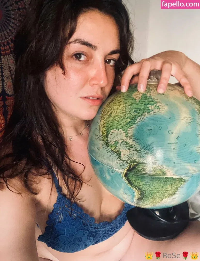 rosenymph Onlyfans Photo Gallery 