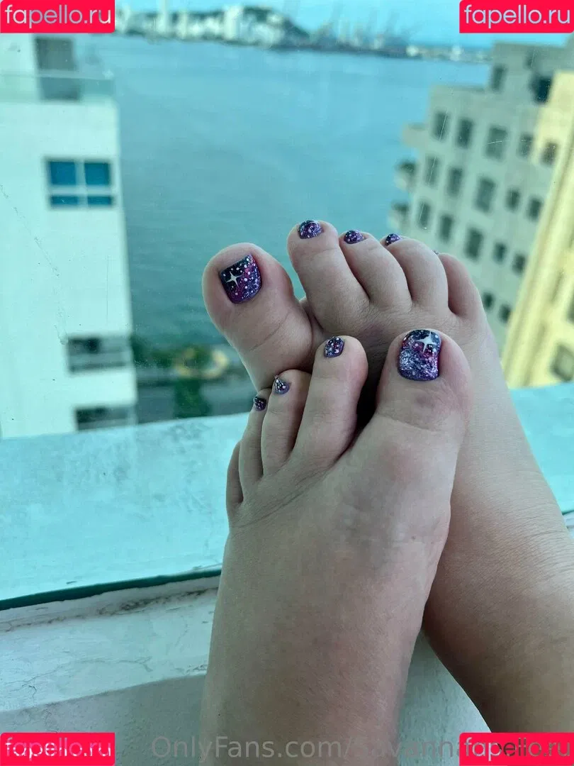 sav_feet / savannahs.feet Onlyfans Photo Gallery 