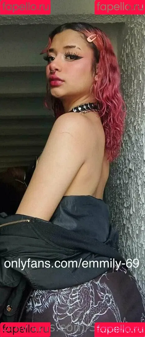 sav_feet / savannahs.feet Onlyfans Photo Gallery 