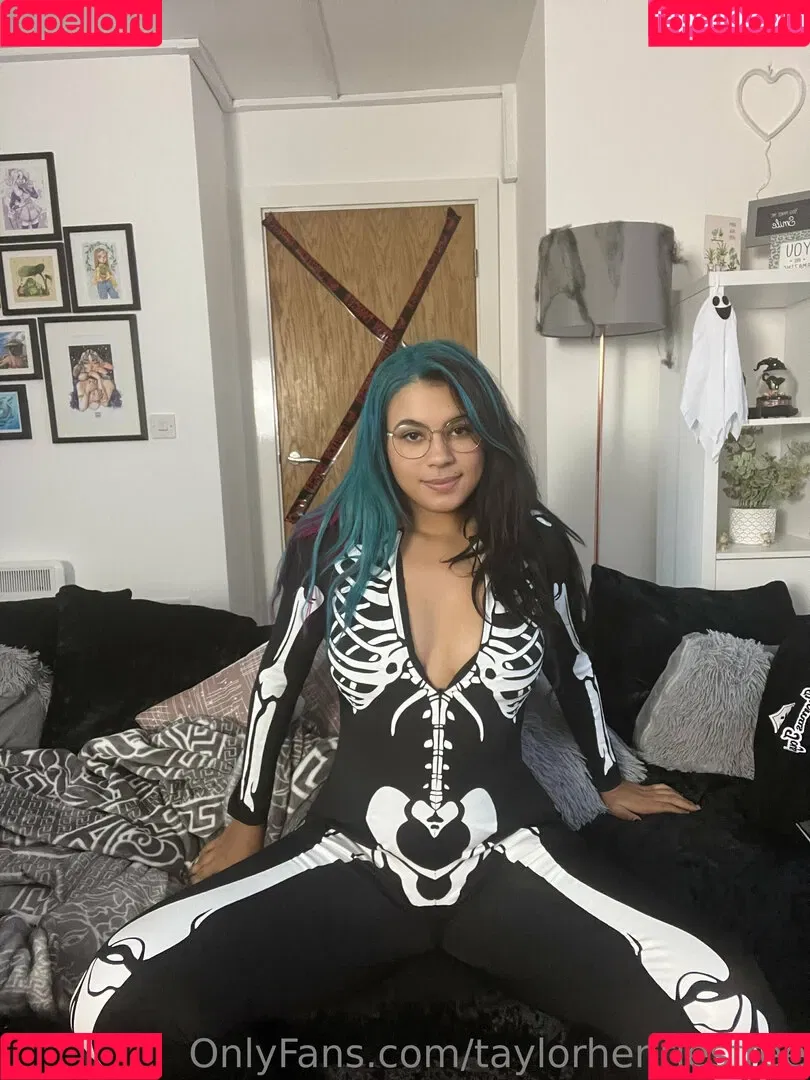 tayheners / taylorhenriesfree Onlyfans Photo Gallery 
