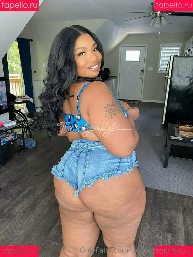 tayheners / taylorhenriesfree Onlyfans Photo Gallery 