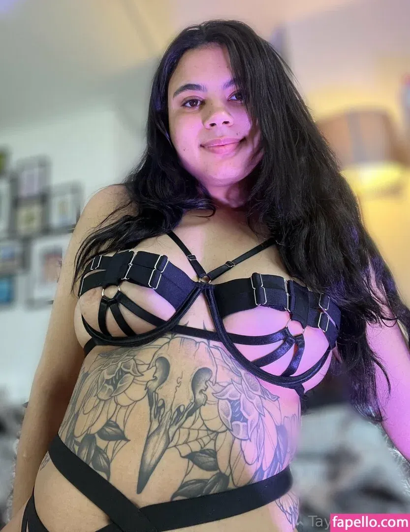 tayheners / taylorhenriesfree Onlyfans Photo Gallery 