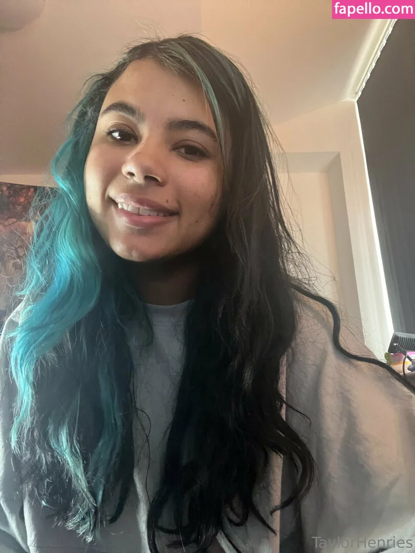 tayheners / taylorhenriesfree Onlyfans Photo Gallery 