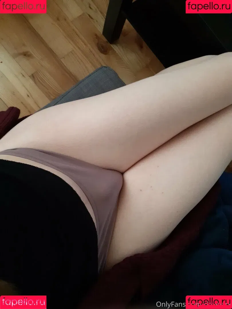 dovelark / dovelark_kitty / dovenlark Onlyfans Photo Gallery 