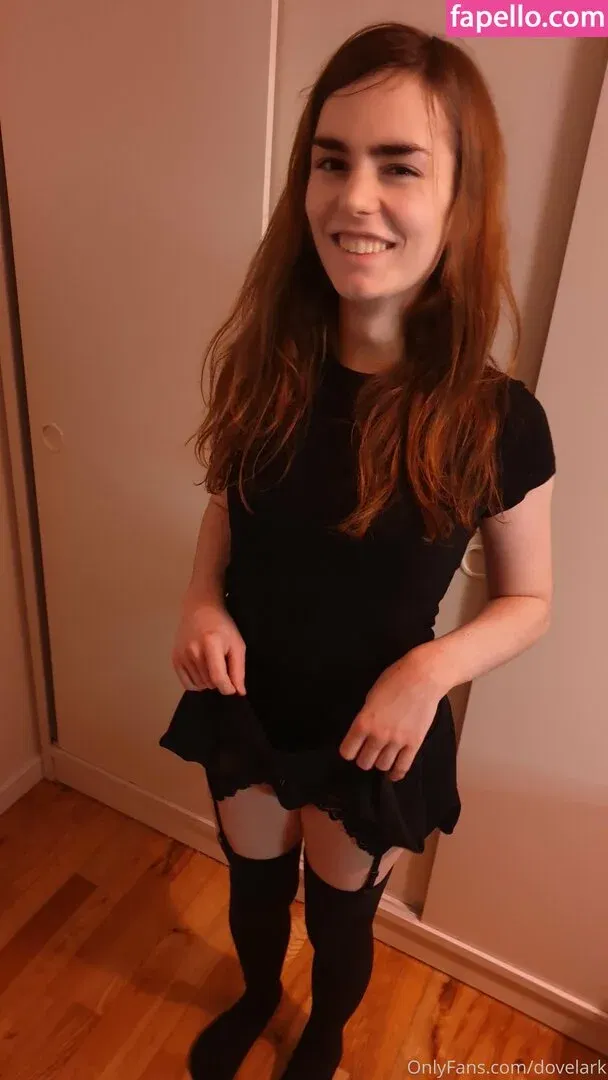 dovelark / dovelark_kitty / dovenlark Onlyfans Photo Gallery 