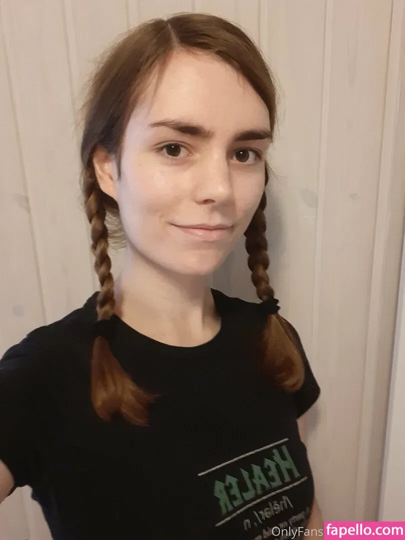 dovelark / dovelark_kitty / dovenlark Onlyfans Photo Gallery 