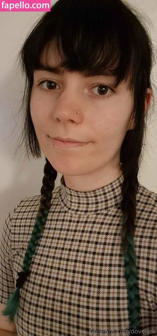 dovelark / dovelark_kitty / dovenlark Onlyfans Photo Gallery 