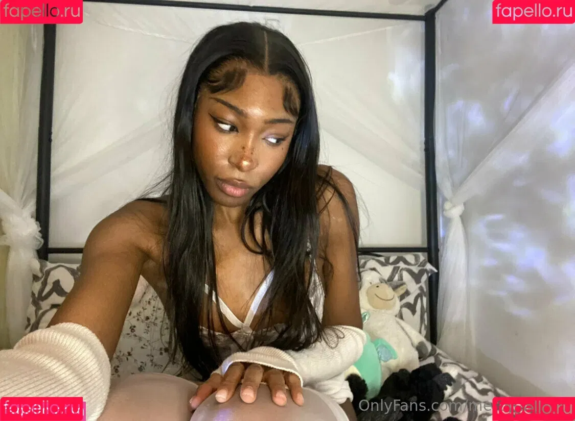 merkbert666 / meruhart666 Onlyfans Photo Gallery 