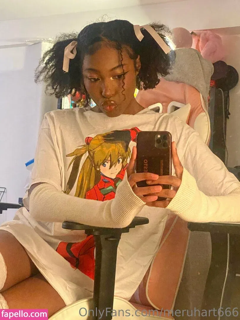 merkbert666 / meruhart666 Onlyfans Photo Gallery 