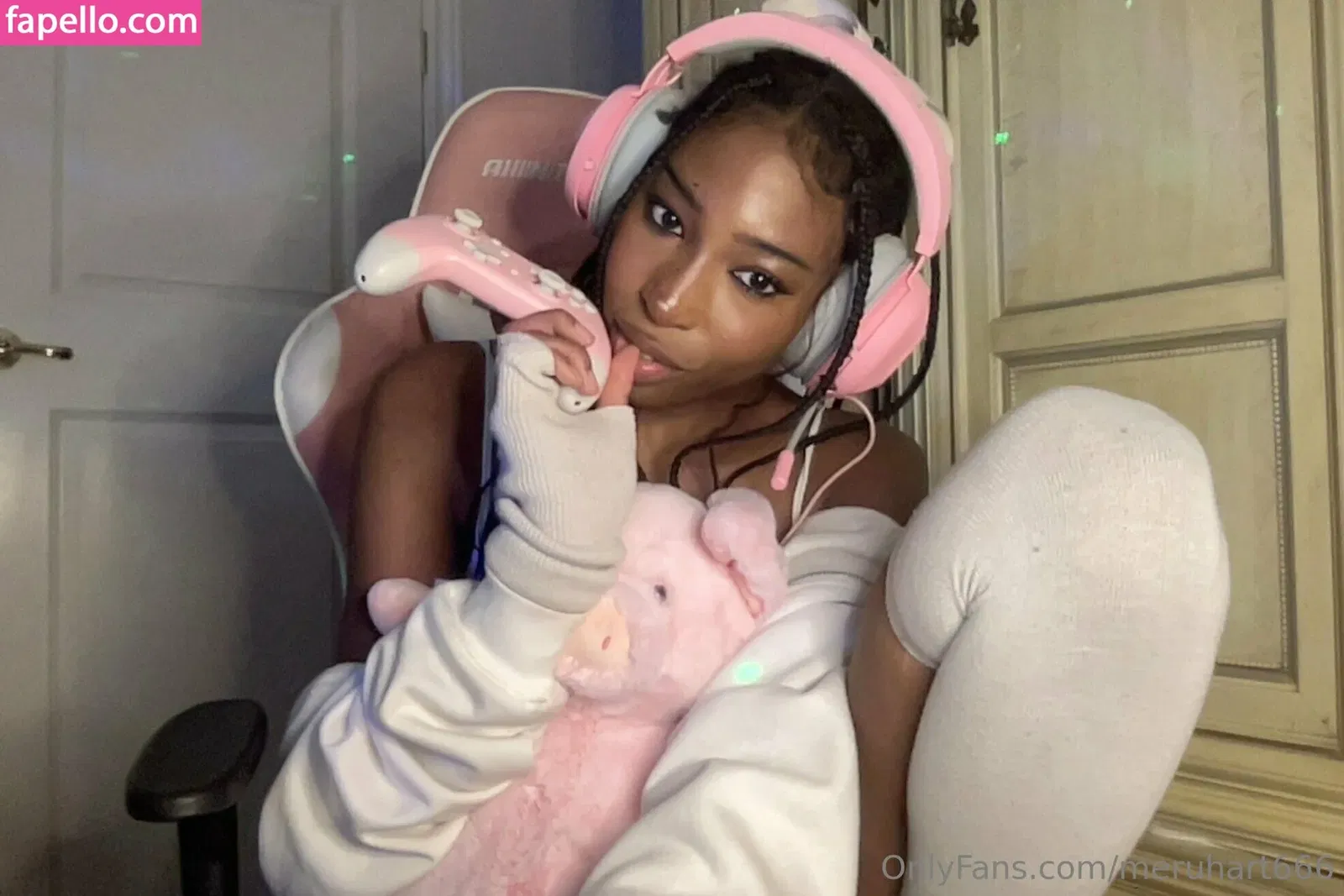 merkbert666 / meruhart666 Onlyfans Photo Gallery 