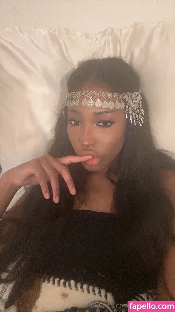 merkbert666 / meruhart666 Onlyfans Photo Gallery 