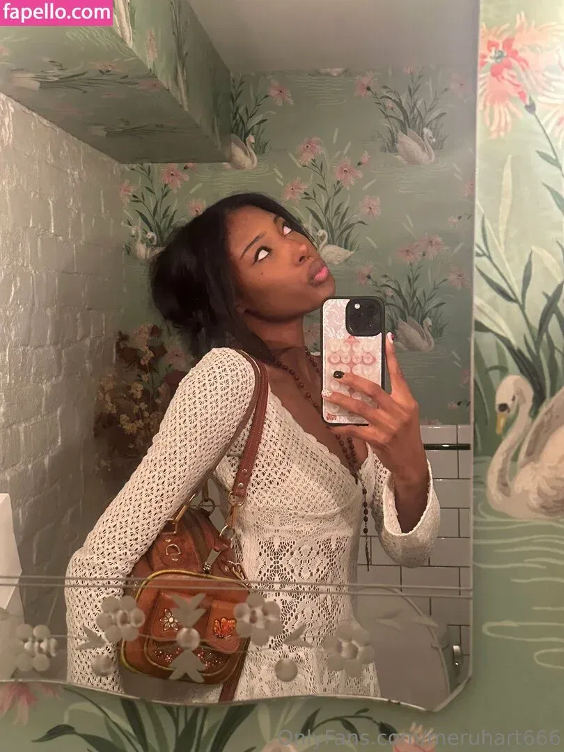 merkbert666 / meruhart666 Onlyfans Photo Gallery 