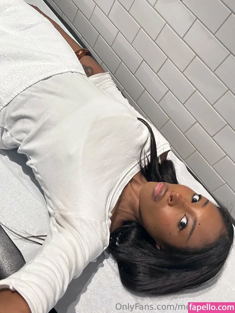 merkbert666 / meruhart666 Onlyfans Photo Gallery 