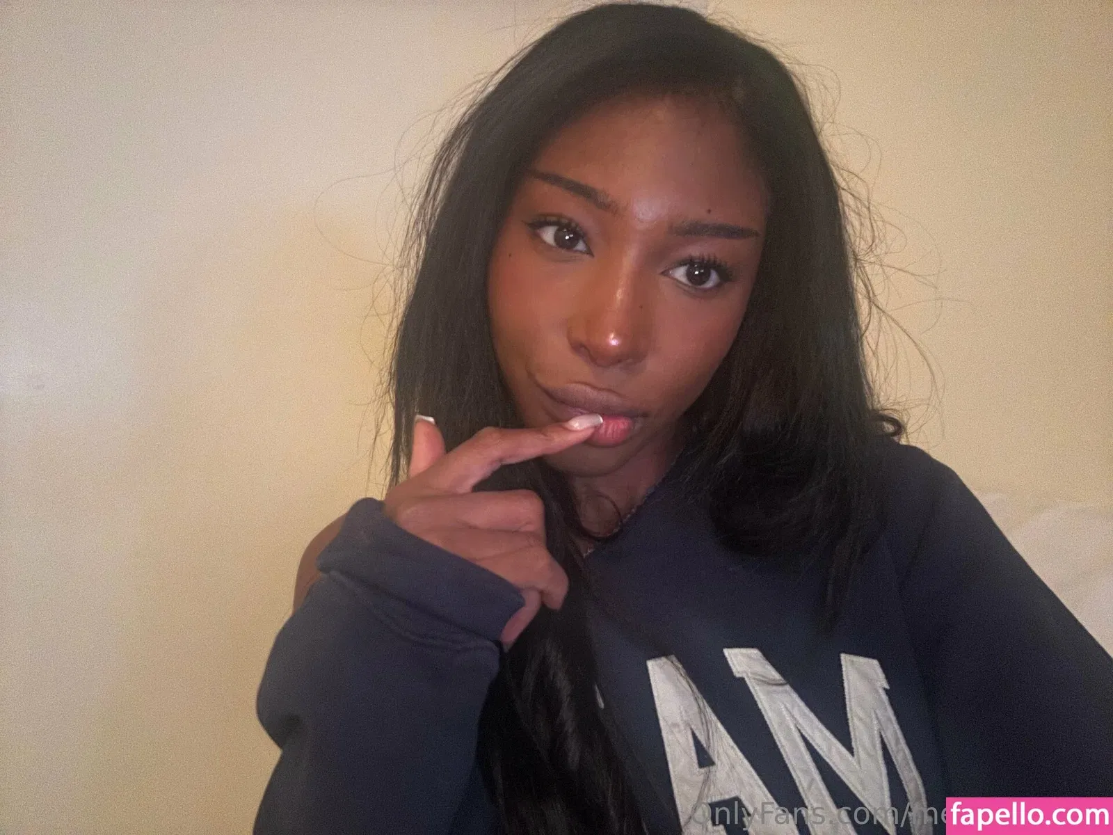 merkbert666 / meruhart666 Onlyfans Photo Gallery 