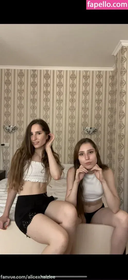 Alice & Haizlee / alicellani / alicexhaizlee Onlyfans Photo Gallery 
